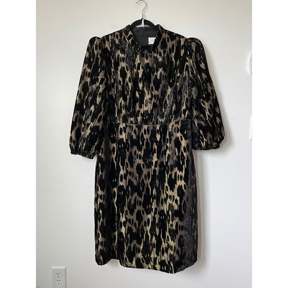 Pomander Place Dresses & Skirts - Tuckernuck Pomander Place Black Velvet Gold Metallic Burnout Midi Dress 14 Party